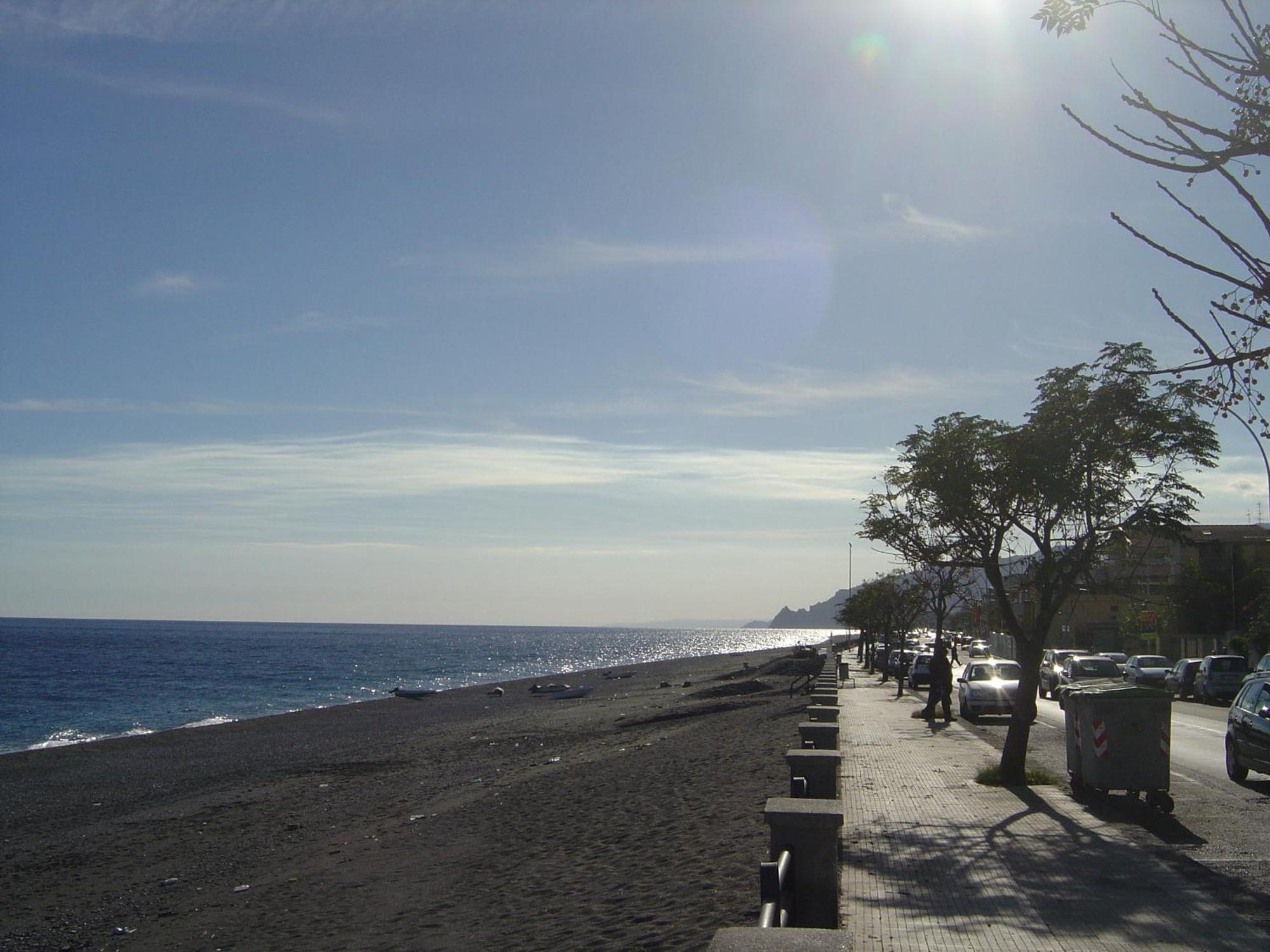 Mirone Apartment Fronte Mare Beachfront House Roccalumera Chambre photo